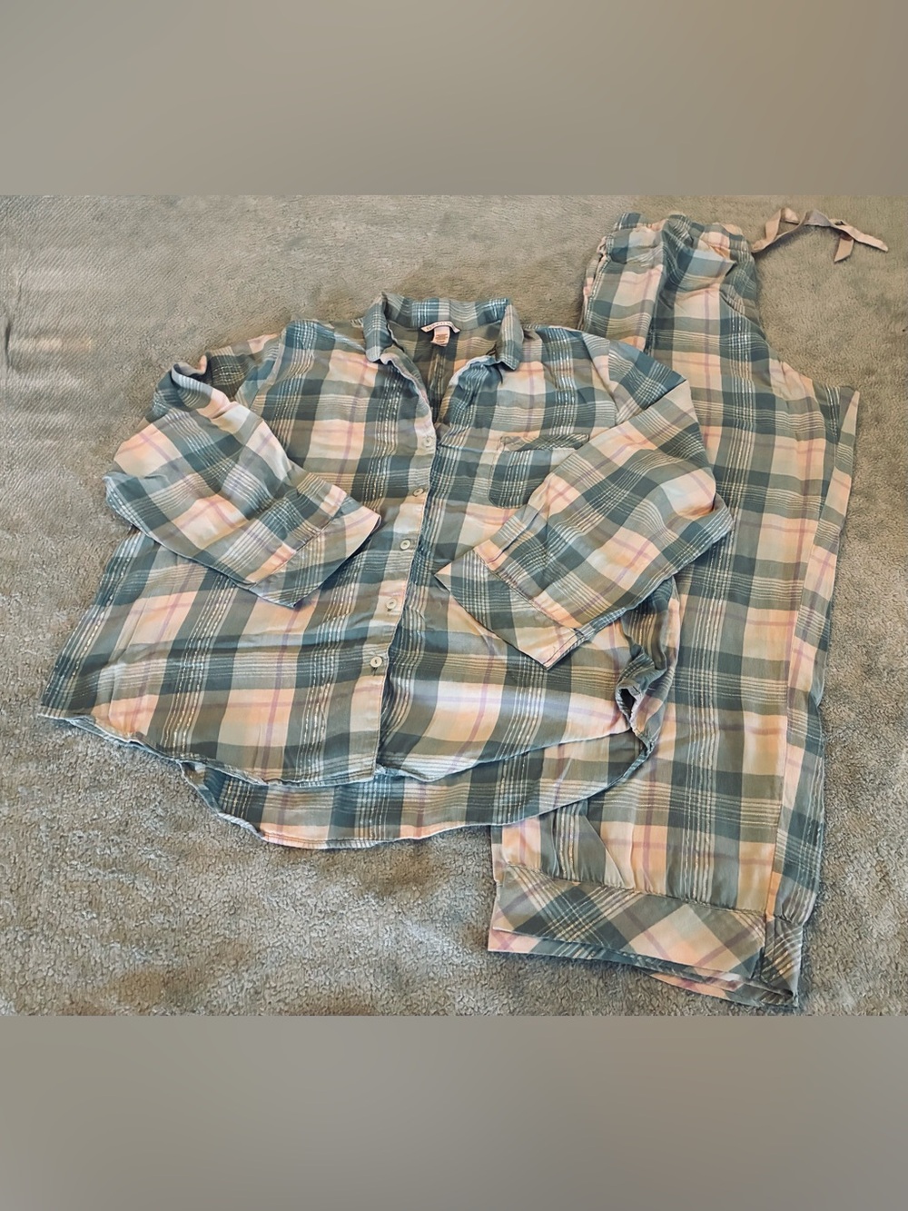 Women’s Victoria Secret Plaid Button-Up Pajama Set Sage Green and Pink Size XL